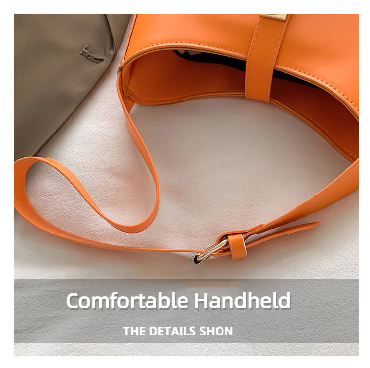 Women's PU Leather Magnetic Buckle Solid Color Exquisite Shoulder Bag 4 Colors