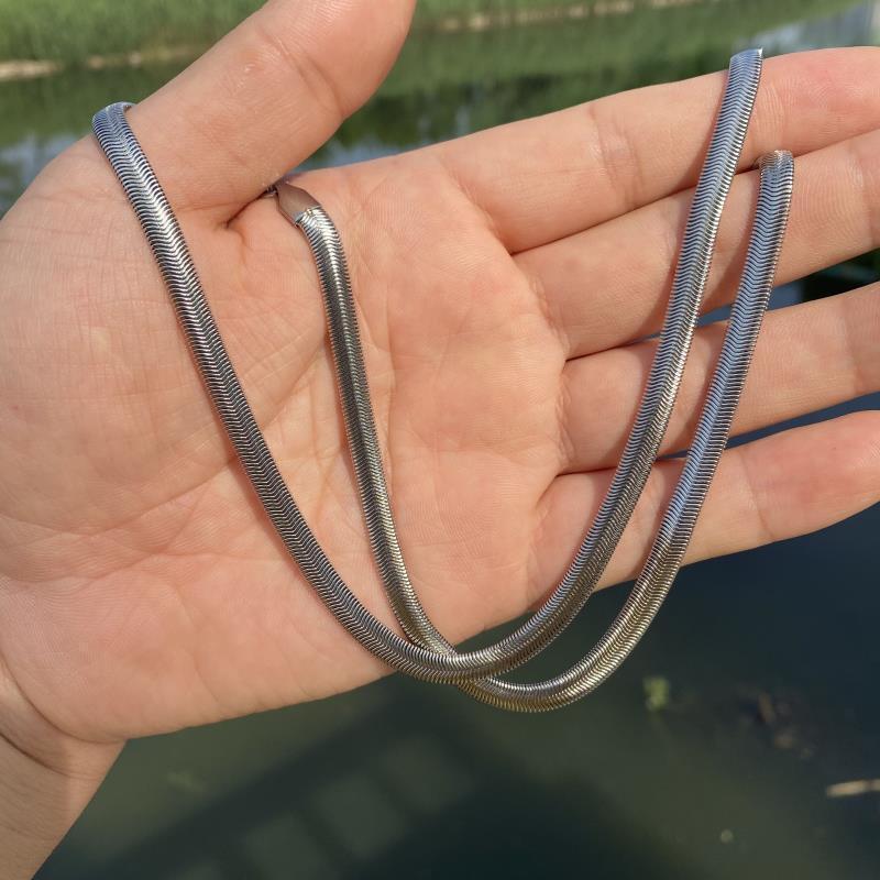 Unisex Titanium Steel Flat Snake Bone Necklace Stylish Retro Hip Hop Punk Gift