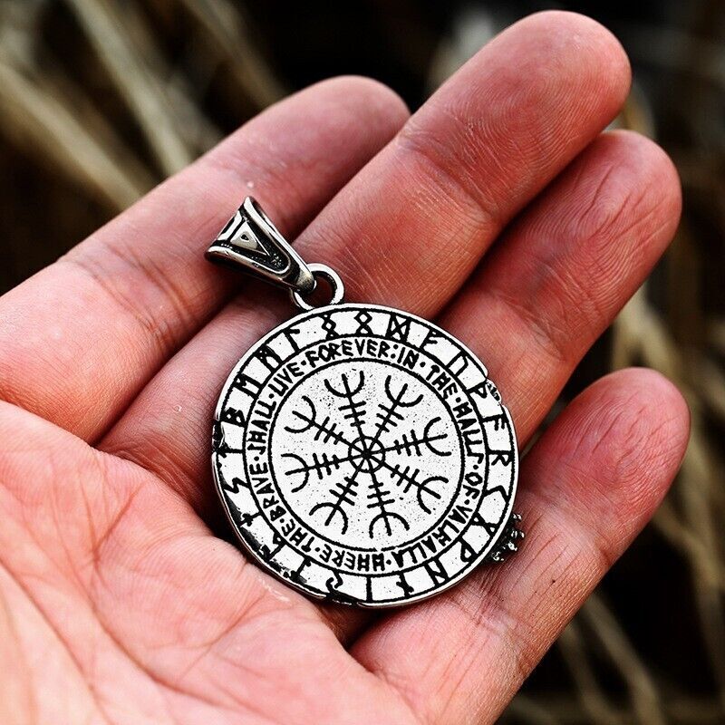 Unisex Mix Theme Fashion Retro Space Astronaut Pendant Titanium Stainless Steel Necklace