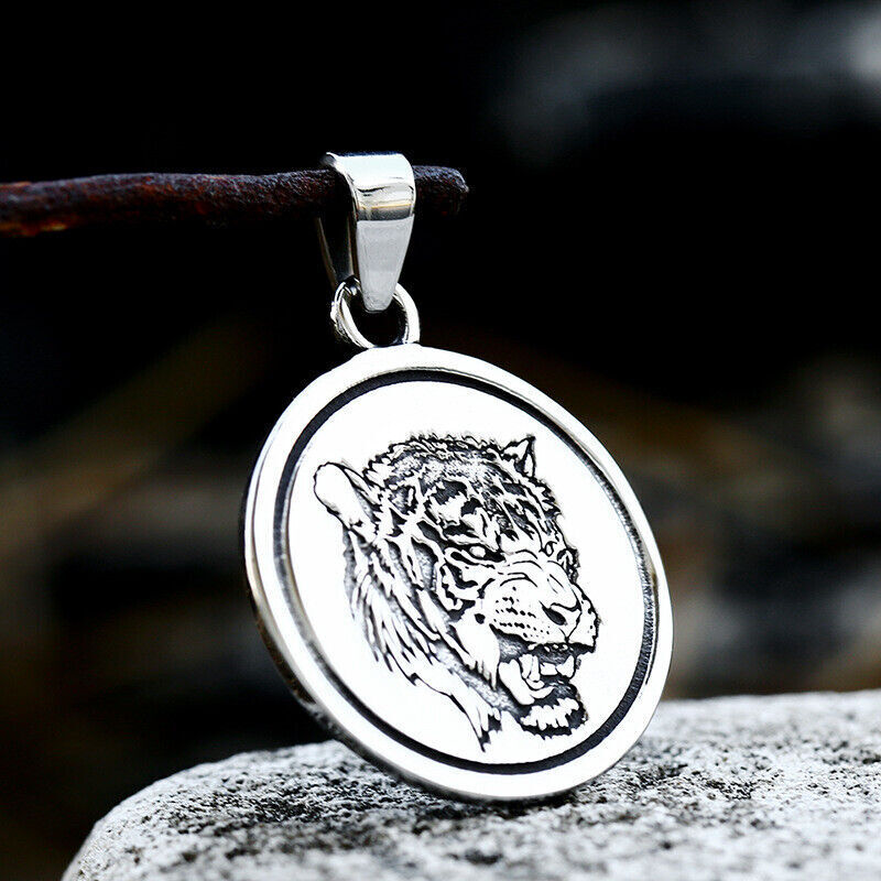 Cool Retro Punk Vintage Wolf Totem Valknut Pendant Biker Titanium Steel Necklace