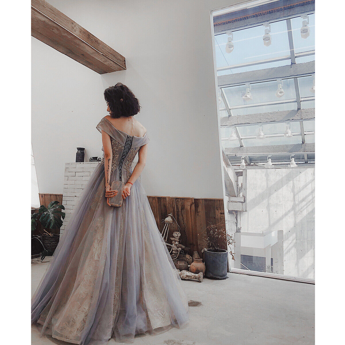 Women Off the shoulder Banquet Wedding Dress Cold Shoulder Evening Dress