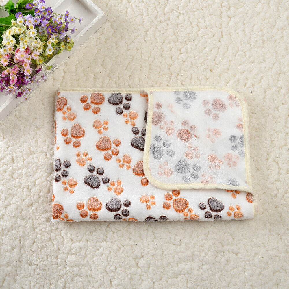 Pet Comfortable Four Seasons Warm Coral Velvet Blanket Dog Kennel Cat Kennel Mat