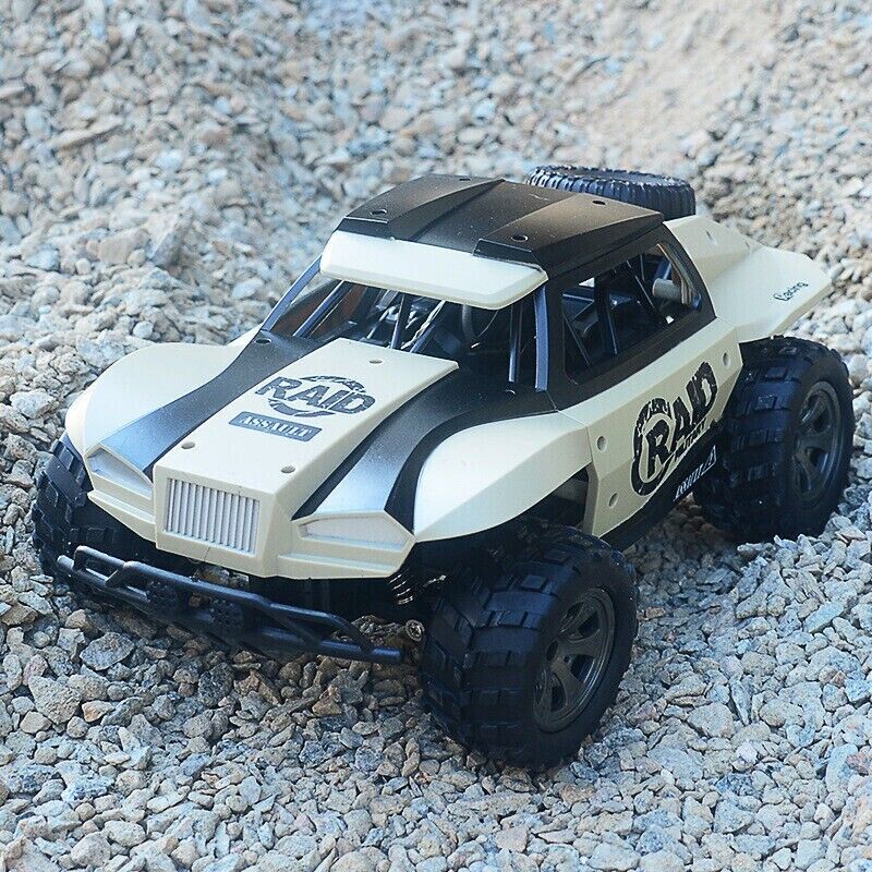 High Speed 2.4GHz Off Road Vehicle Remote Control Electric Car 1:18 Toy Boy Gift