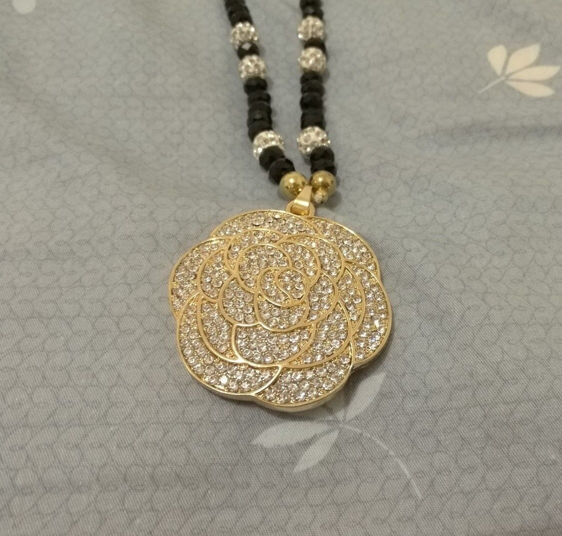 New Women Rhinestone Chain Crystal Necklace Pendant Lady's Fashion Jewelry