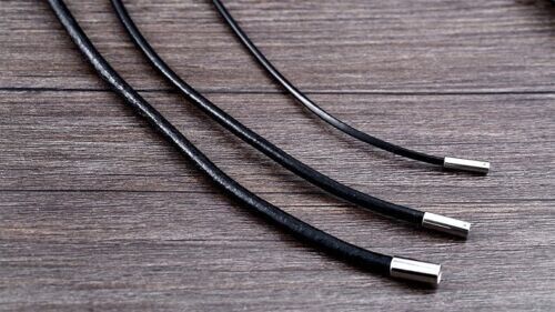 Unisex Fashionable Cowhide Rope Versatile Stainless Steel Buckle Necklace