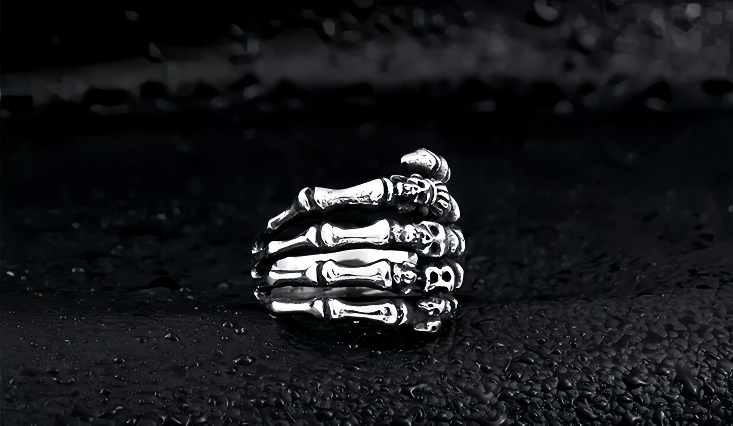 Men's Punk Skeleton Hand Skull Ring Rock Biker Vintage Silver Plated Gothic Band # R160