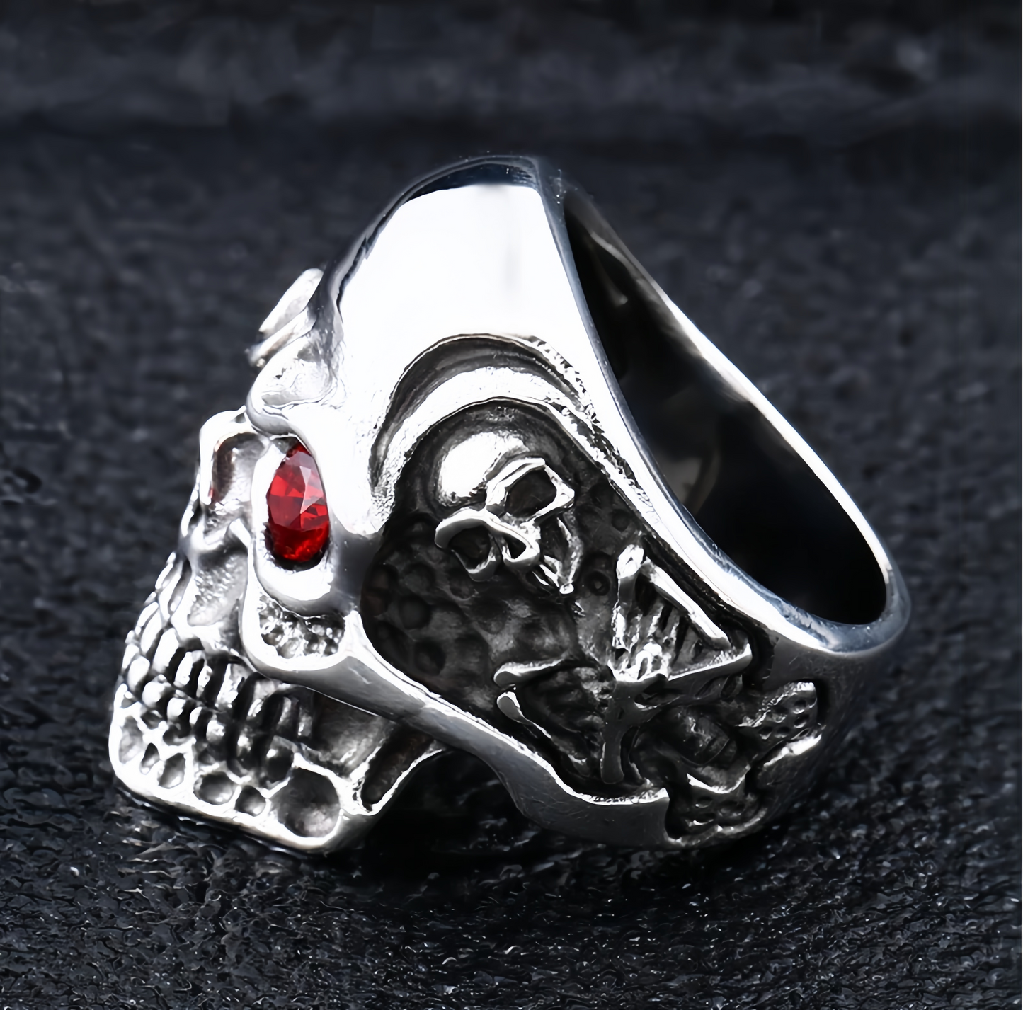 Men’s Gothic Skull Ring Red & Blue CZ Eyes Silver Tone Biker Punk Statement Ring # R25