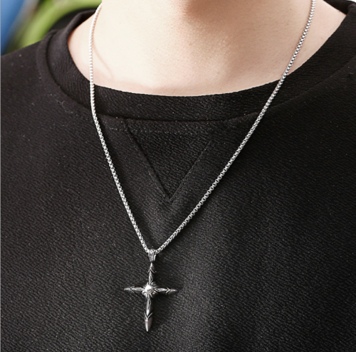 Retro Pendant Punk Vintage Cross Animal Totem Poker Pendant Biker Chain Necklace