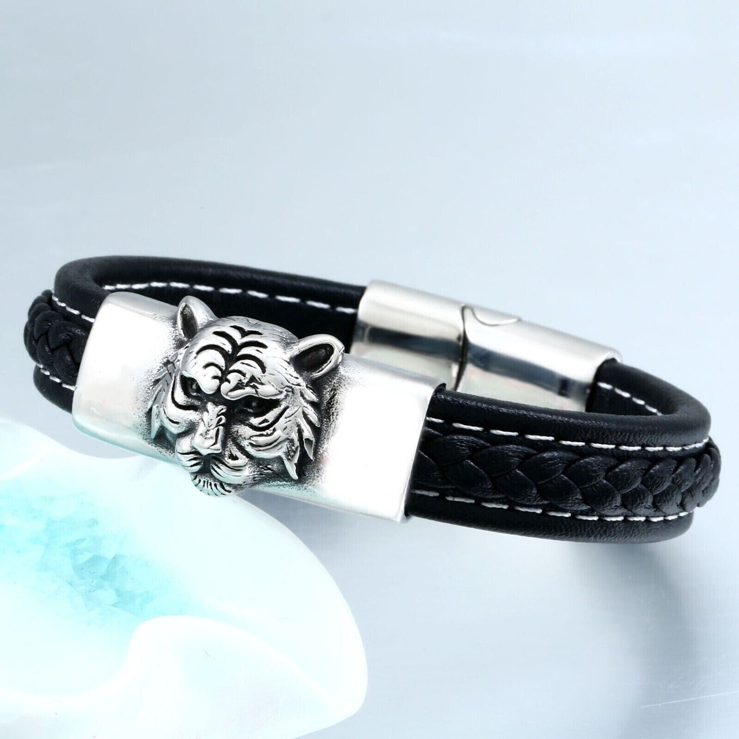Men Fashion Tiger Head Artificial Leather Titanium Stainless Steel Bracelets