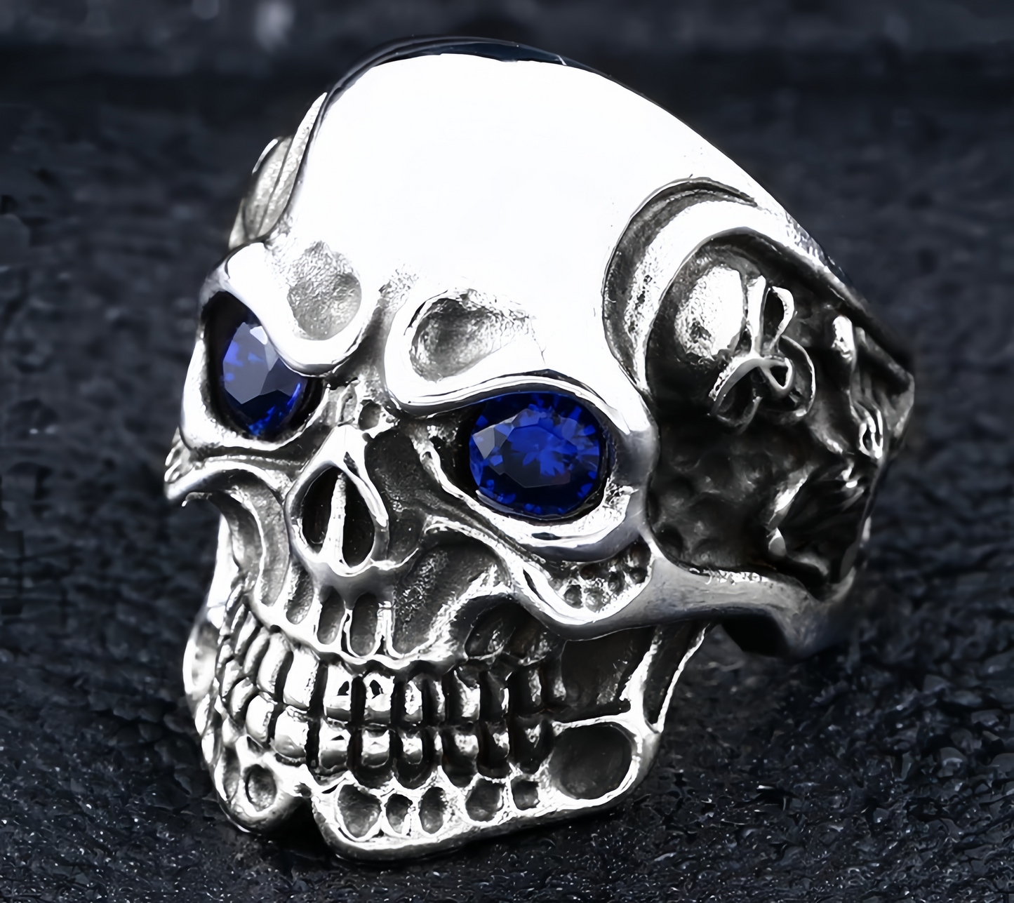 Men’s Gothic Skull Ring Red & Blue CZ Eyes Silver Tone Biker Punk Statement Ring # R25
