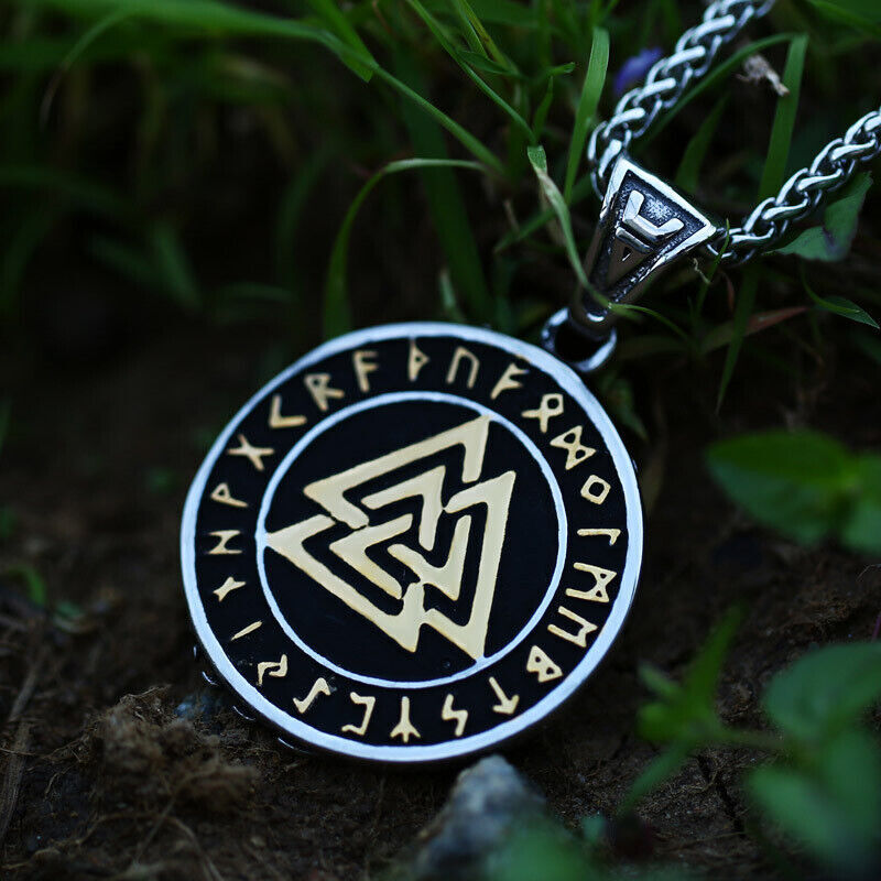 Cool Retro Punk Vintage Wolf Totem Valknut Pendant Biker Titanium Steel Necklace