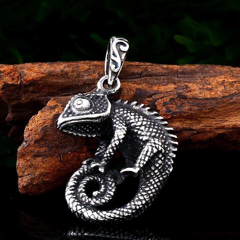 Retro Pendant Punk Vintage Cross Animal Totem Poker Pendant Biker Chain Necklace
