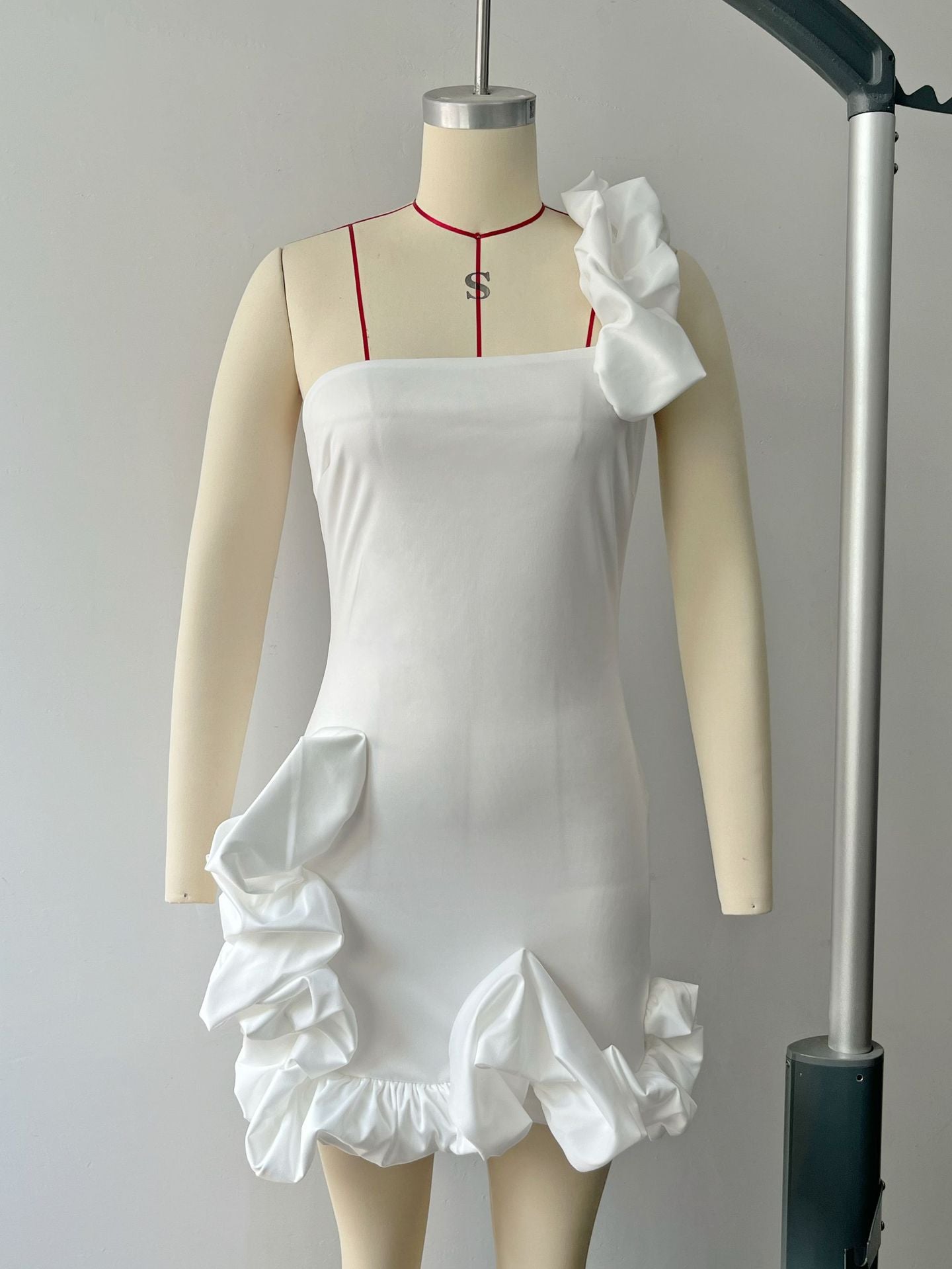 Sexy Women's Dress Ruffled Flower Bud Waist One Shoulder Wipe Chest Hip Dress
