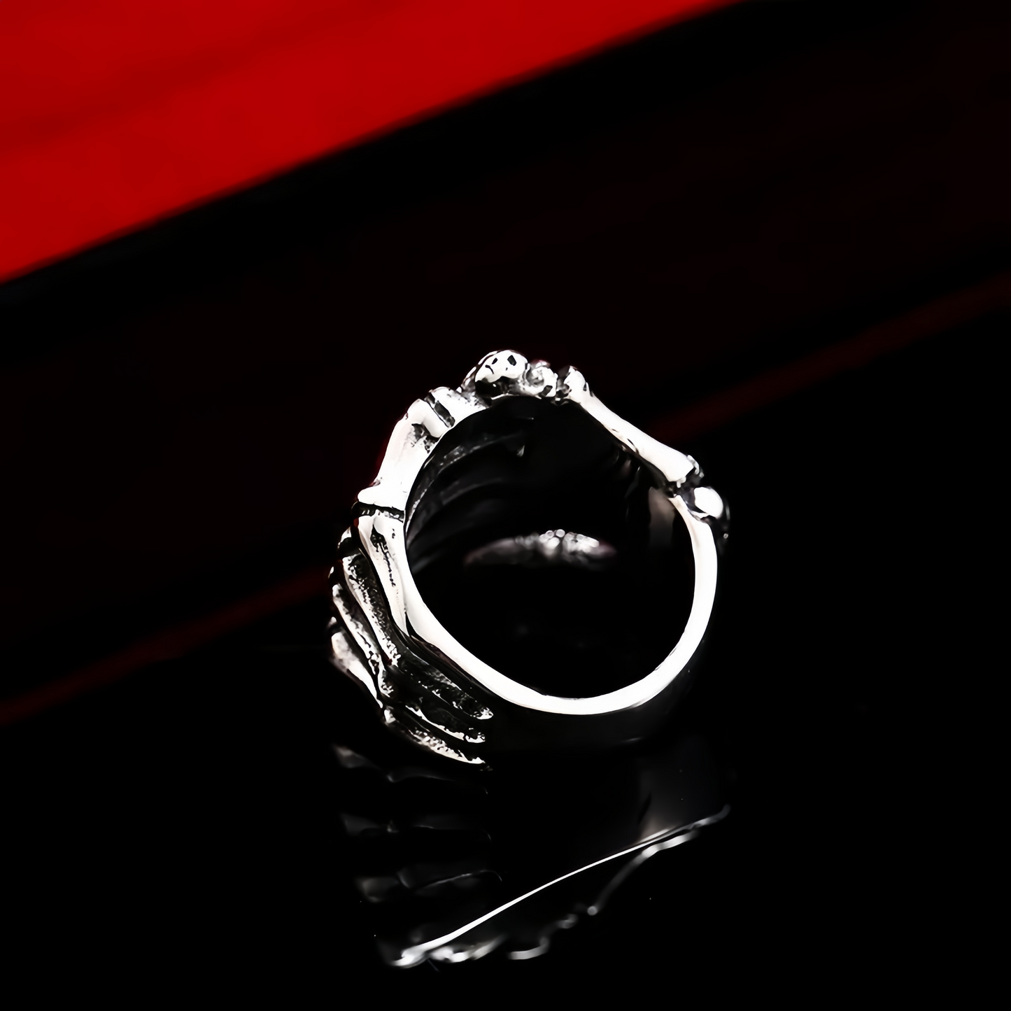 Men's Punk Skeleton Hand Skull Ring Rock Biker Vintage Silver Plated Gothic Band # R160