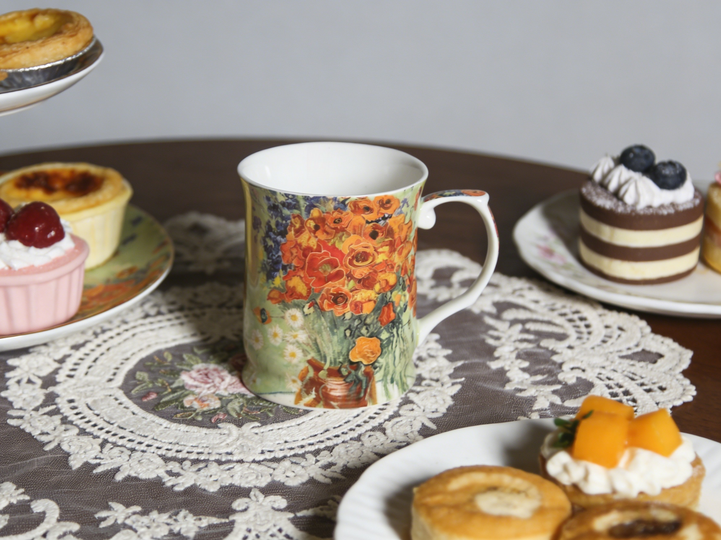 415cc Fine Porcelain Floral Art Mug – Van Gogh Style Red Bouquet Coffee Tea Cup # CW1693