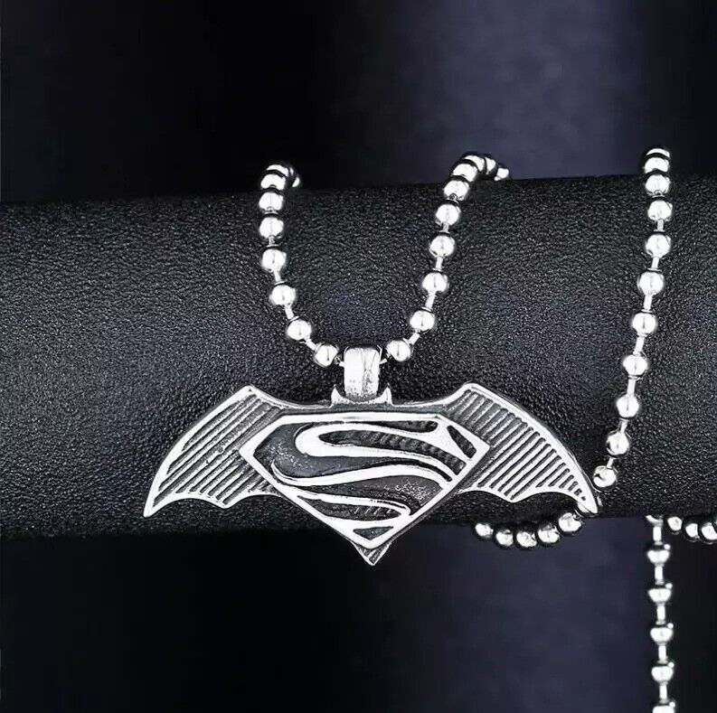 Men's Vintage Punk Batman Superman Pendant Necklace Heroic Strength Jewelry