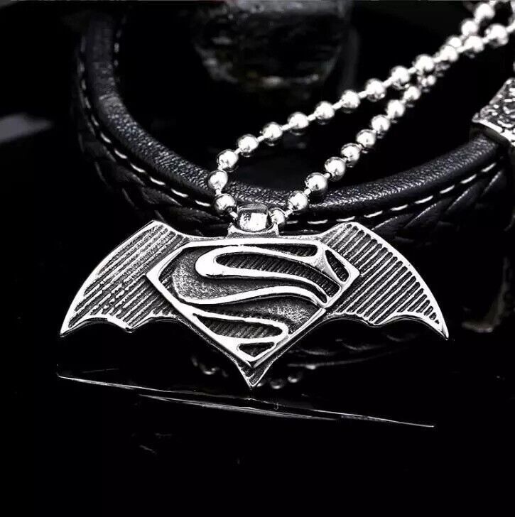 Men's Vintage Punk Batman Superman Pendant Necklace Heroic Strength Jewelry