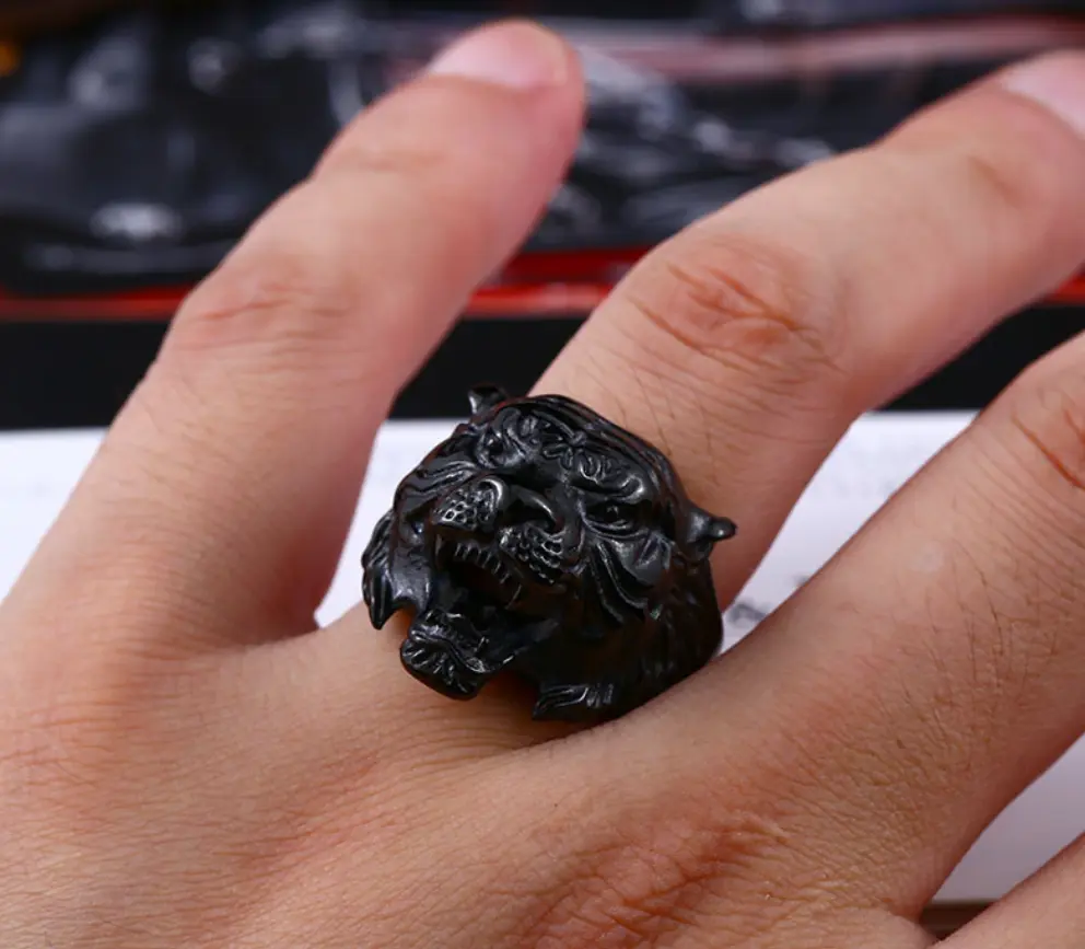 Men Tiger Head Symbol of Courage Leadership Wealth Strength Animal Engraved Ring # R31