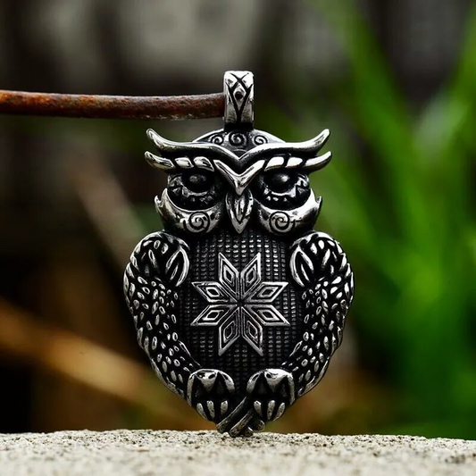 Men Jewellery Retro Stainless Steel Wise Owl Pendant Animal Totem Necklace Gifts