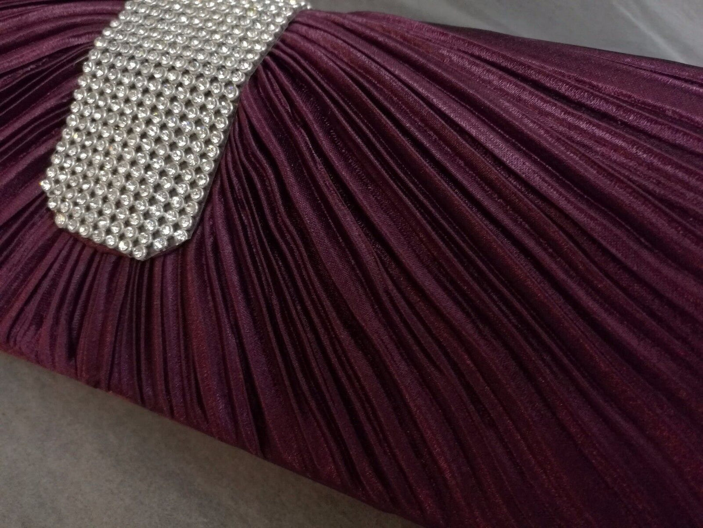BRAND NEW Shining Satin Ladies Evening Clutch Bag Wedding Bridal Chain Handbag