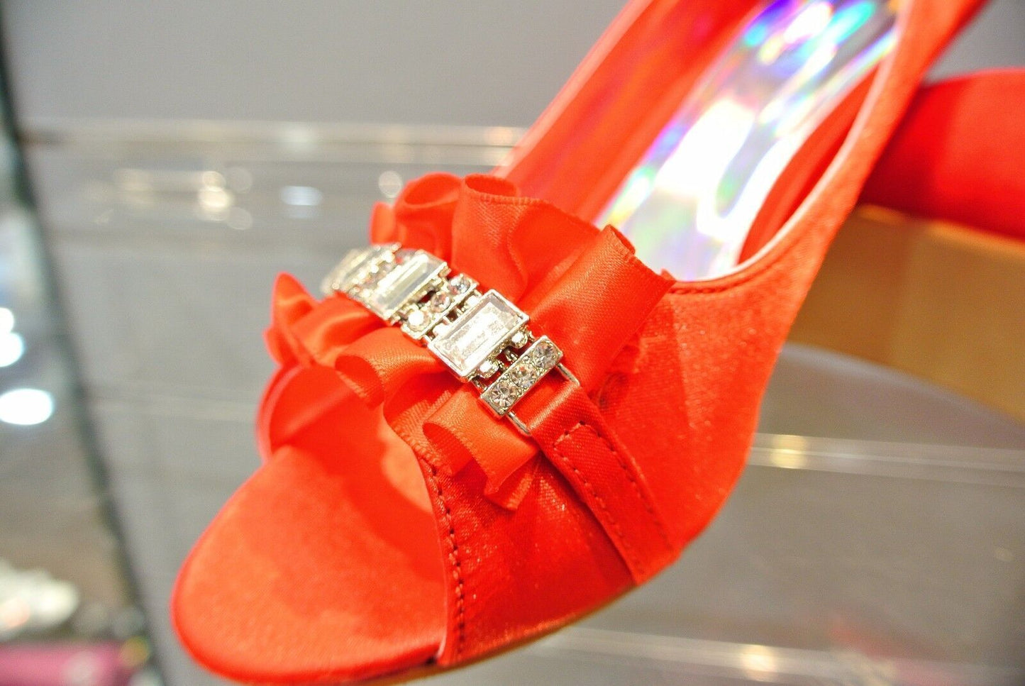 New Fashion Women Shining Ball Ventilate Mid Heel Party Wedding Work Date Shoes