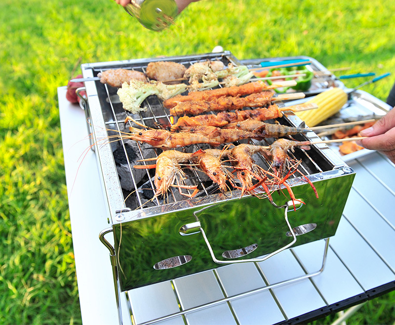 New Charcoal BBQ Grill Portable Outdoor Barbecue Foldable Portable Camping