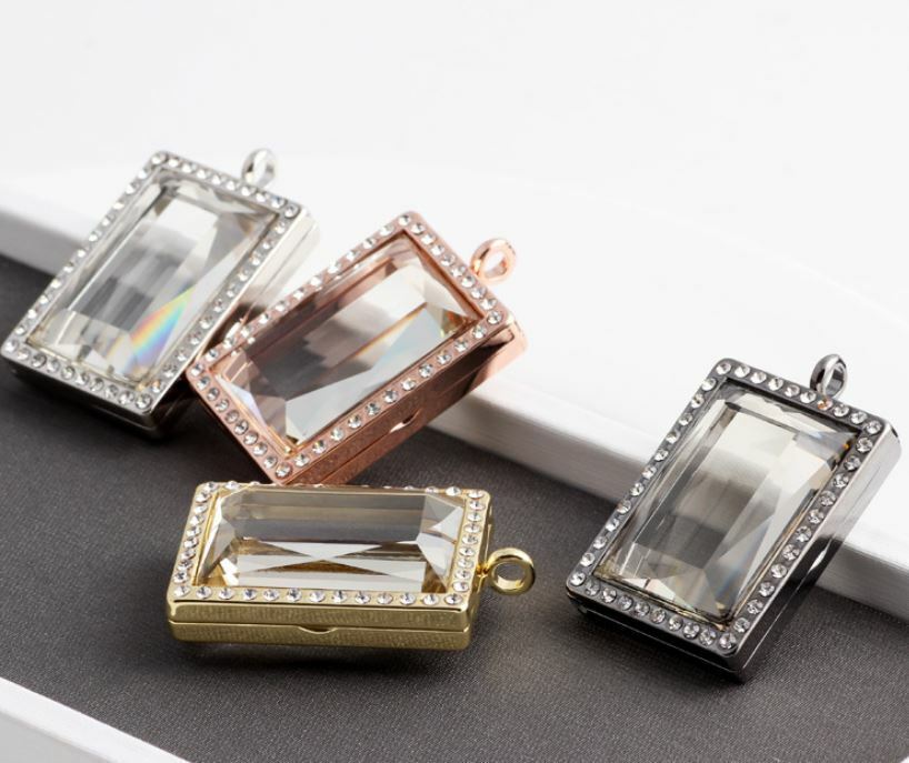 Living Memory Floating Charm rectangular Crystal Glass Locket Pendant Necklace