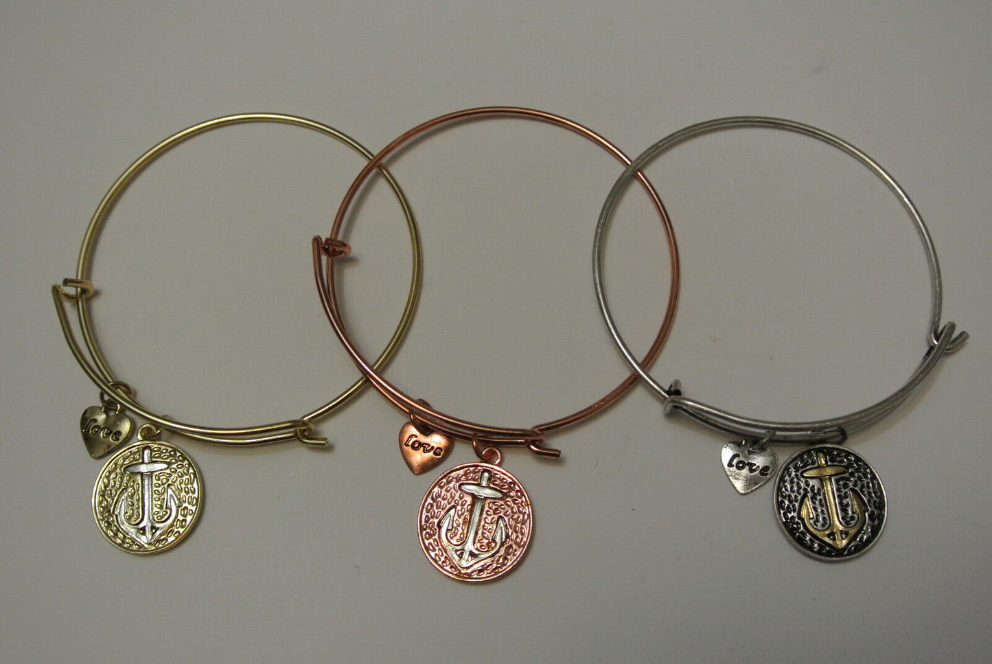 NEW Fashion Women Bangle Bracelet Charm Jewelry Gifts FOR FRIEND FAMILY