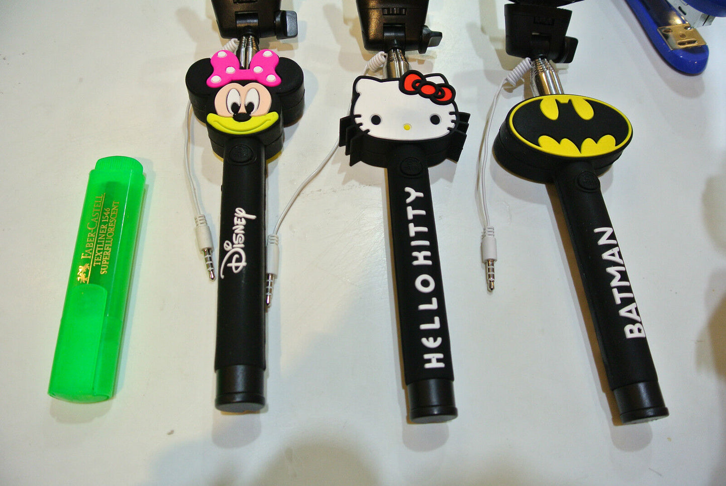 Self Portrait Extendable Selfie Stick Photo Handheld Monopod for iPhone Samsung