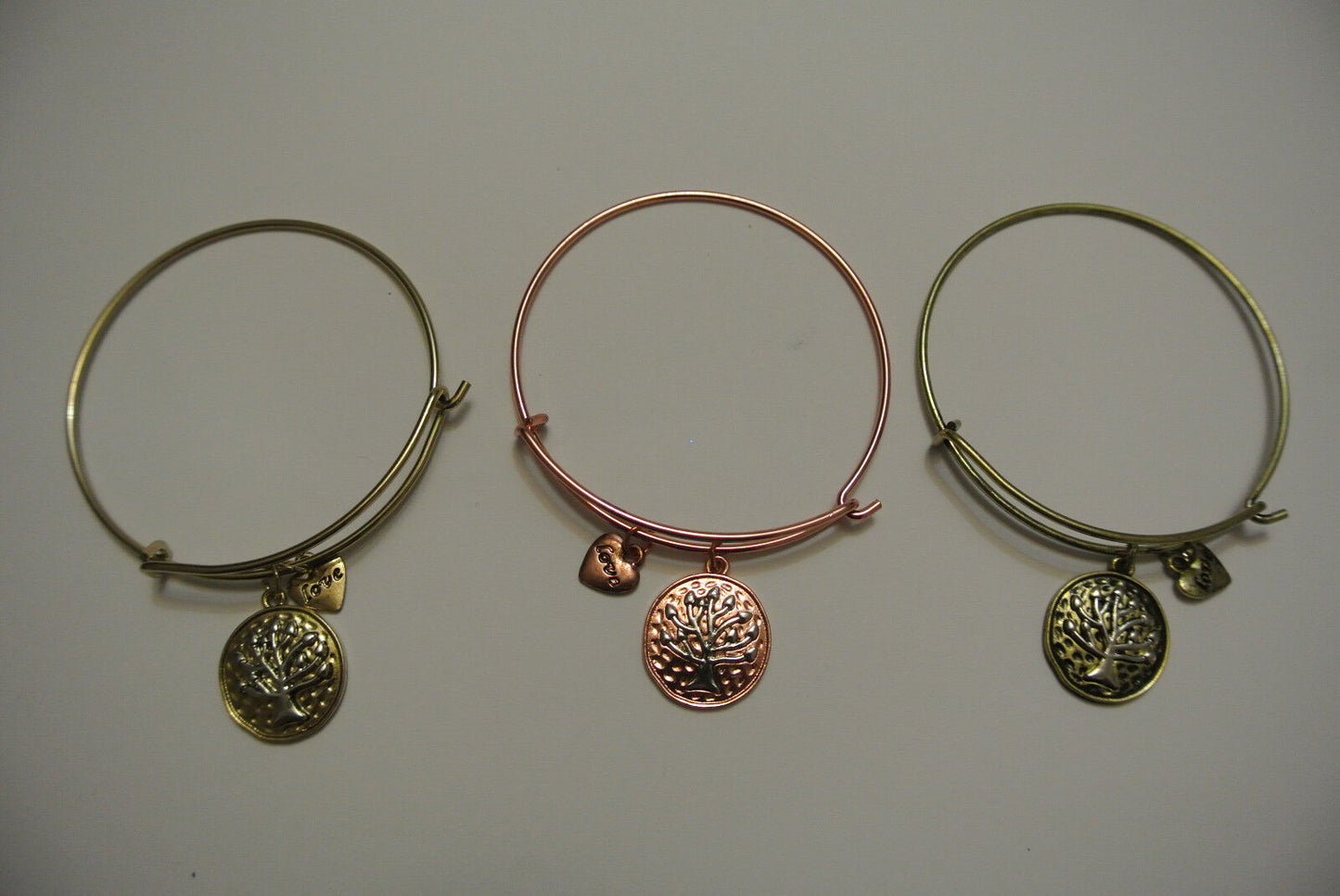 NEW Fashion Women Bangle Bracelet Charm Jewelry Gifts FOR FRIEND FAMILY