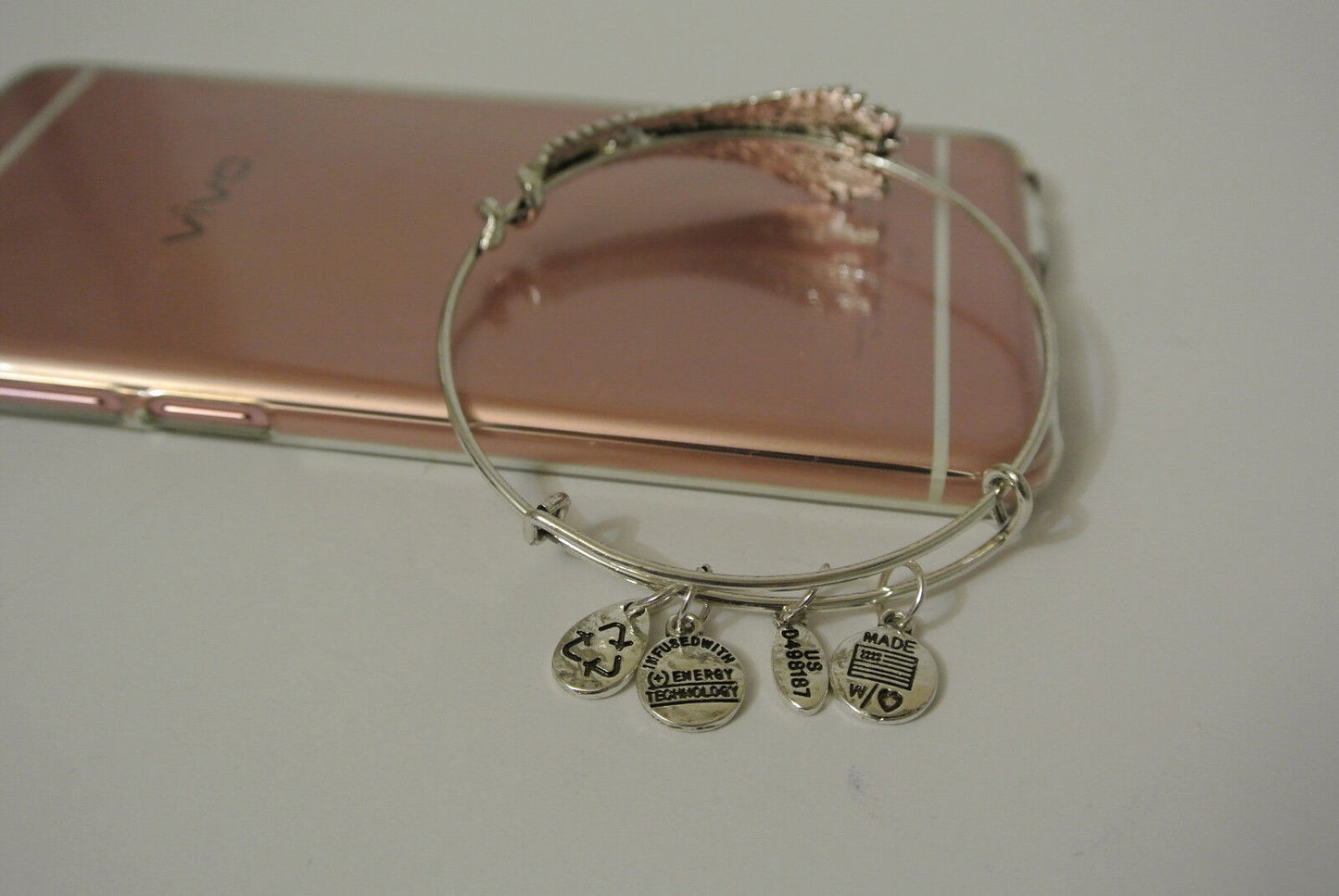 NEW Fashion Women Bangle Bracelet Charm Jewelry Gifts FOR FRIEND FAMILY