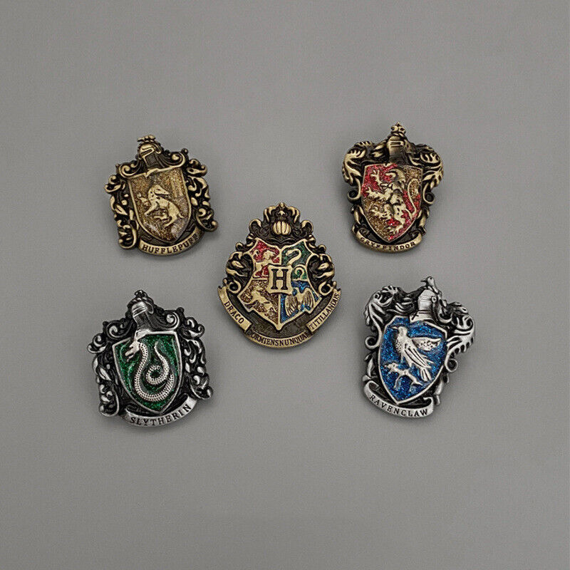 Harry Potter House Badge Pins Hufflepuff Gryffindor Ravenclaw Slytherin Brooch