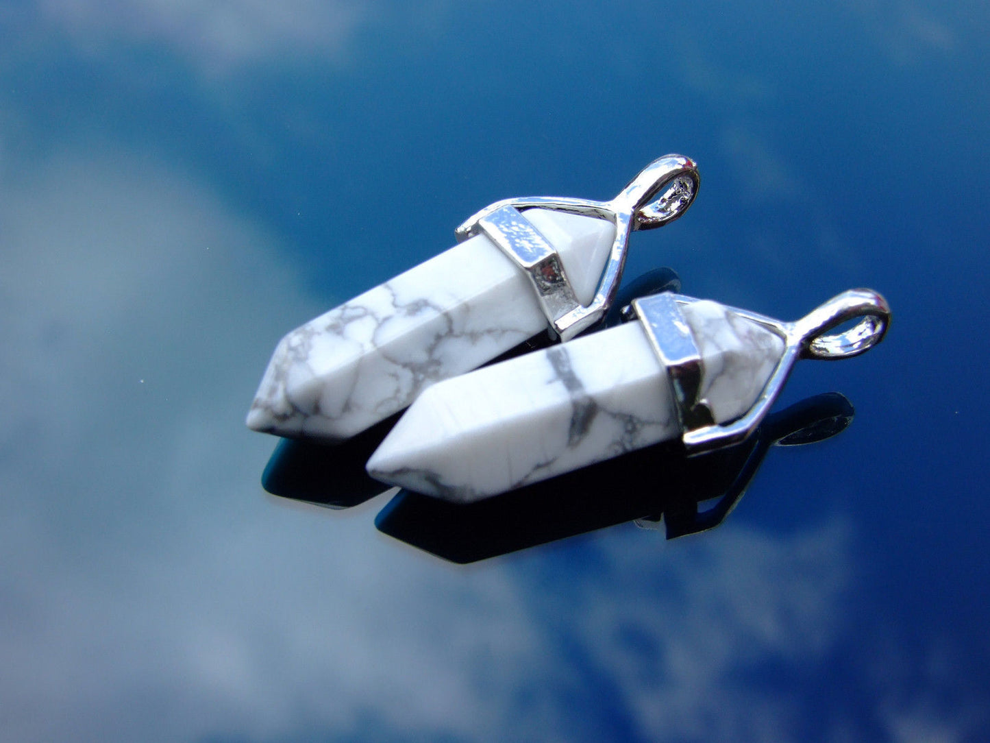 Natural Quartz Crystal Chakra Cut Gemstone Pendant Healing Point Reiki Necklace