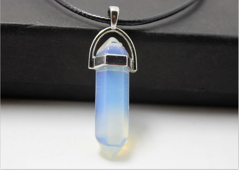 Natural Quartz Crystal Chakra Cut Gemstone Pendant Healing Point Reiki Necklace