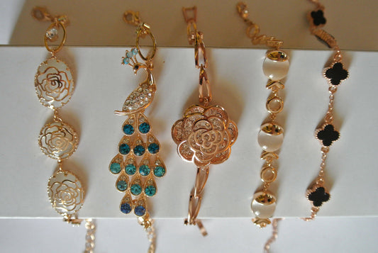 NEW Fashion Women Bangle Bracelet Charm Jewelry Gifts LADY Bracelet Rhinestone