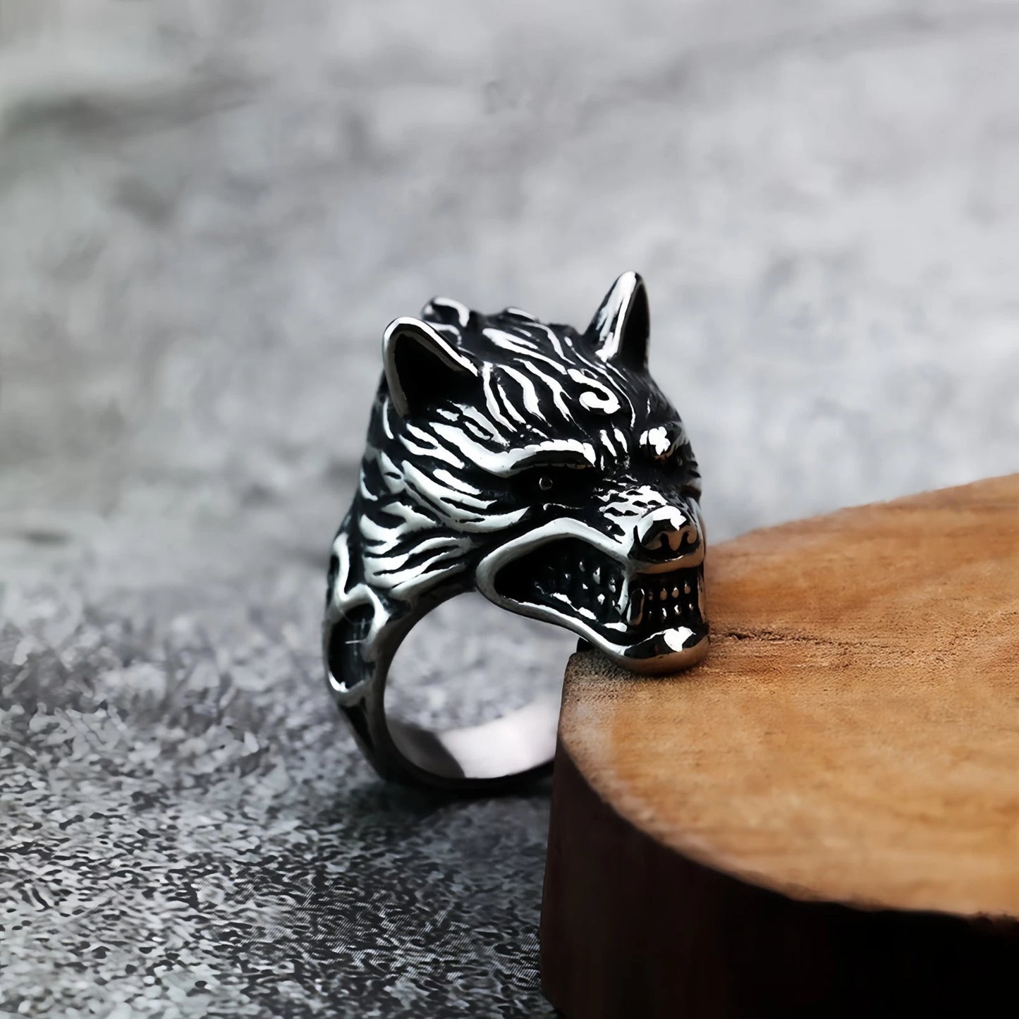 Men Fierce Wolf Head Ring Gothic Animal Totem Punk Norse Viking Band Biker Gift # R253