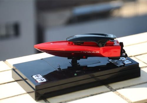 2.4GHz Mini RC Speed Boat Remote Control High Speed Boat Waterproof Toys Gift